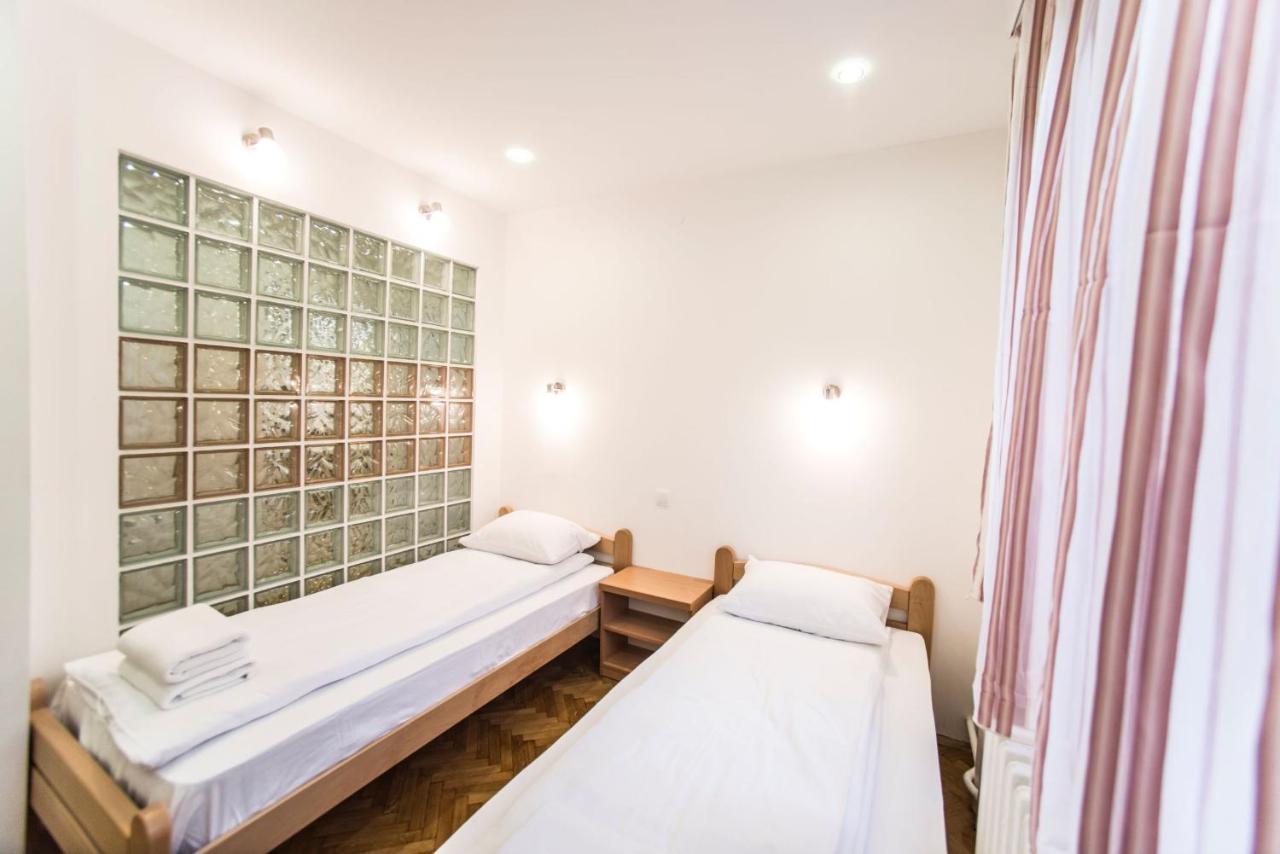 Free.Three Apartment Belgrade Luaran gambar