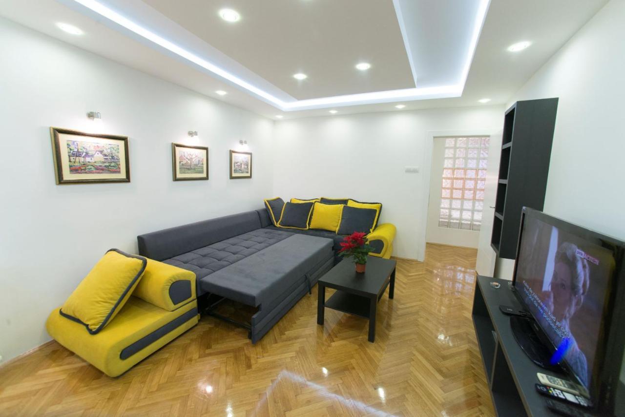 Free.Three Apartment Belgrade Luaran gambar